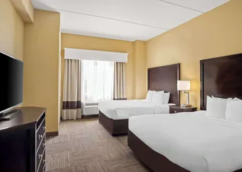 Comfort Suites Frisco hotel thumbnail 7