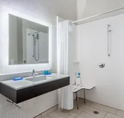 Holiday Inn Express Columbus - Ohio Expo Center by IHG hotel detail image 7