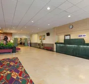 Park Inn by Radisson Sharon hotel detail image 4
