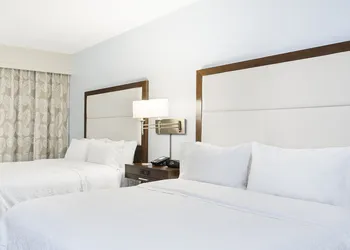 Hampton Inn Pittsburgh University/Medical Center hotel thumbnail 4