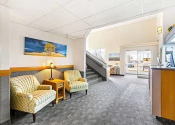 Days Inn by Wyndham Great Falls hotel thumbnail 5