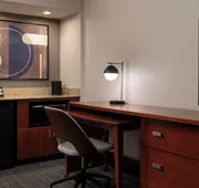 Courtyard by Marriott Bakersfield hotel detail image 7