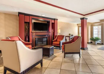 Comfort Inn Augusta hotel thumbnail 4