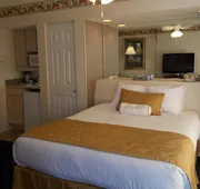 The Suites at Fall Creek hotel detail image 5