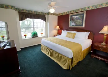 The Suites at Fall Creek hotel thumbnail 6