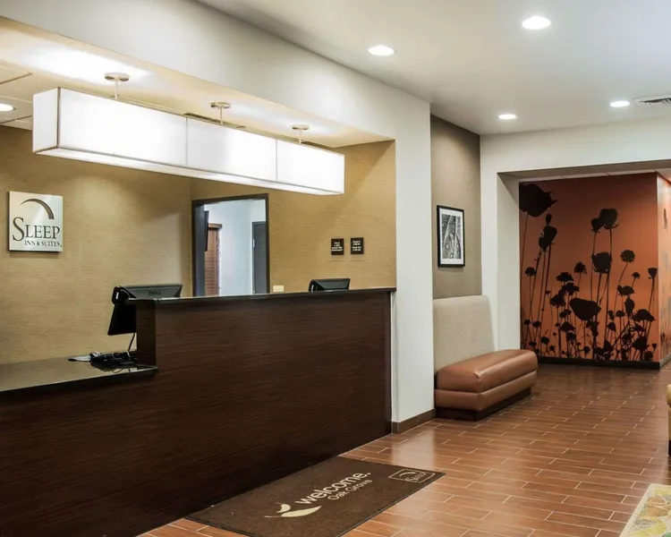 Sleep Inn & Suites Fort Campbell hotel detail image 2