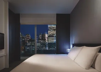Andaz 5Th Avenue By Hyatt hotel thumbnail 8