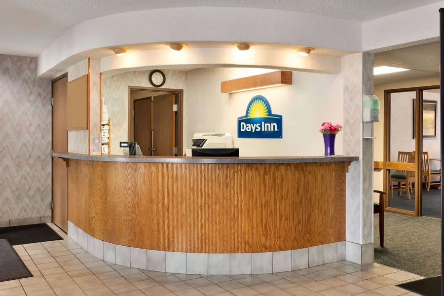 Days Inn by Wyndham Hurley hotel detail image 2