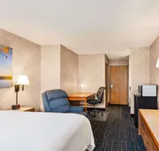Days Inn by Wyndham Hurley hotel detail image 7