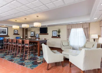 Hampton Inn Port Huron hotel thumbnail 2