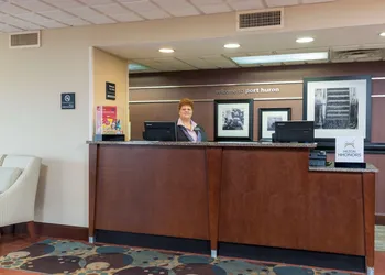 Hampton Inn Port Huron hotel thumbnail 3