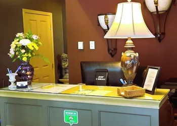 Beacon Inn at Sidney hotel thumbnail 2