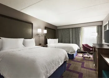 Hampton Inn Waycross hotel thumbnail 4