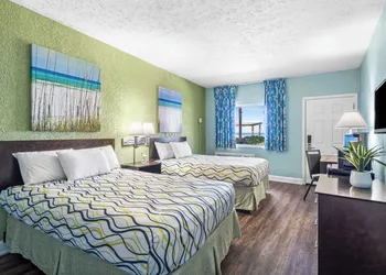 Boardwalk Beach Hotel hotel thumbnail 6