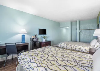 Boardwalk Beach Hotel hotel thumbnail 7
