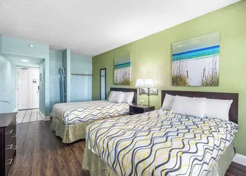 Boardwalk Beach Hotel hotel thumbnail 8