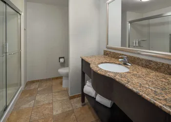 Hampton Inn Rochester Irondequoit hotel thumbnail 2