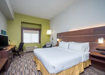 Holiday Inn Express & Suites Quakertown - Allentown Area by IHG hotel thumbnail 3