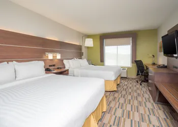 Holiday Inn Express & Suites Quakertown - Allentown Area by IHG hotel thumbnail 5