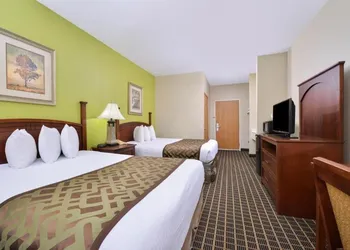Regency Inn Geneseo IL hotel thumbnail 7