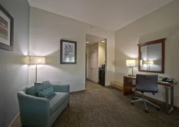 Wingate by Wyndham - Round Rock hotel thumbnail 7