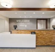 Hampton Inn McHenry hotel detail image 4
