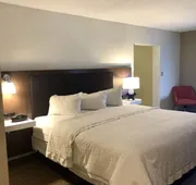 Hampton Inn McHenry hotel detail image 7