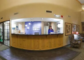 Holiday Inn Express Grants Pass by IHG hotel thumbnail 6