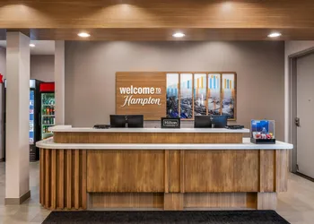 Hampton Inn & Suites Riverside/Corona East hotel thumbnail 5