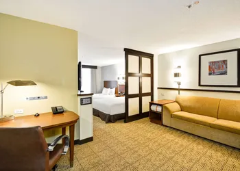 Hyatt Place Chicago/Naperville/Warrenville hotel thumbnail 5