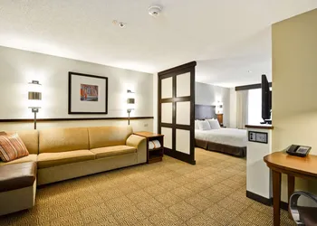 Hyatt Place Chicago/Naperville/Warrenville hotel thumbnail 7