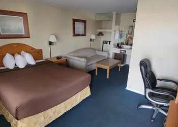 Thunderbird Inn hotel thumbnail 7