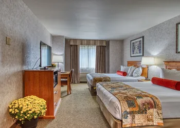Rory & Ryan Inn hotel thumbnail 6