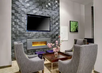 Hilton Garden Inn New York/Manhattan-Chelsea hotel thumbnail 2