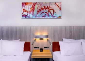 Hilton Garden Inn New York/Manhattan-Chelsea hotel thumbnail 5