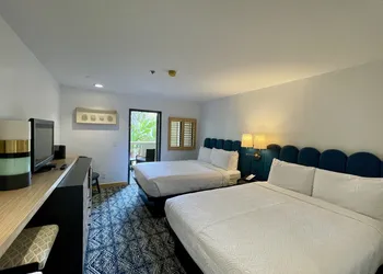 Catalina Canyon Inn hotel thumbnail 3
