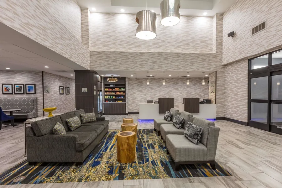 Wingate by Wyndham Dallas Love Field hotel detail image 2