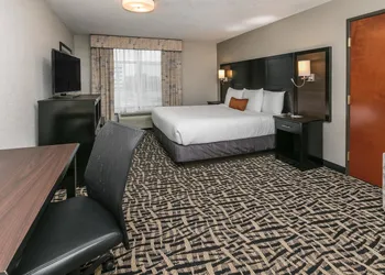 Wingate by Wyndham Dallas Love Field hotel thumbnail 5