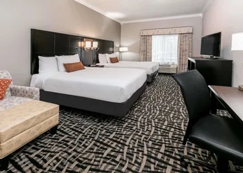 Wingate by Wyndham Dallas Love Field hotel thumbnail 6
