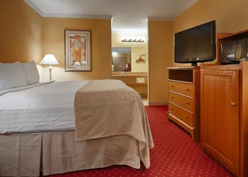 Bryson Inn hotel thumbnail 6