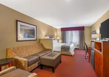 Best Western Plus Canyon Pines hotel thumbnail 7