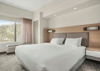 Springhill Suites by Marriott Morgantown hotel thumbnail 7
