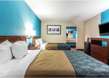Economy Inn hotel thumbnail 3