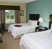 Hampton Inn Orange hotel detail image 7