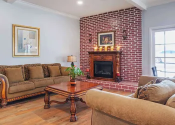Best Western Plus Hill House hotel thumbnail 2