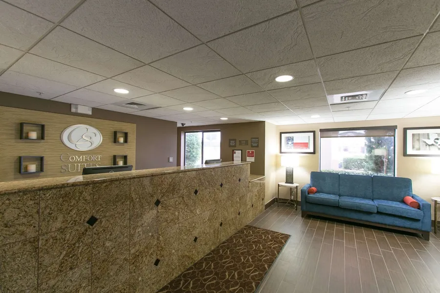 Comfort Suites Austin NW Lakeline hotel detail image 2