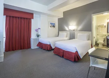 Grant Plaza Hotel hotel thumbnail 8