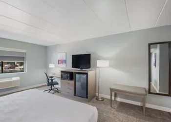 Best Western Fort Wayne I-69 North hotel thumbnail 8