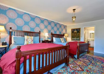 Wilburton Inn hotel thumbnail 6