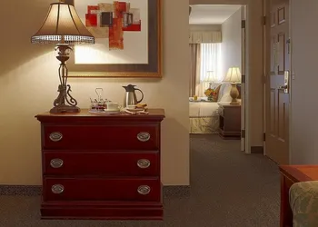 Best Western Plus The Normandy Inn & Suites hotel thumbnail 6